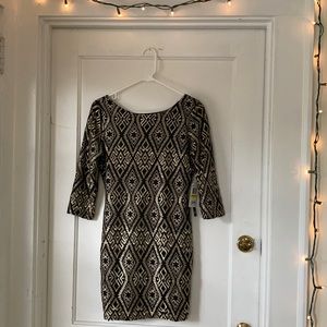 Gold pattern embroidered black party dress